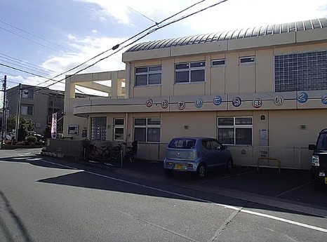 幼稚園・保育園　三輪保育園（幼稚園・保育園）まで456m
