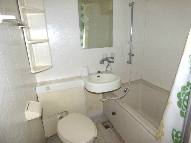 バス・シャワールーム