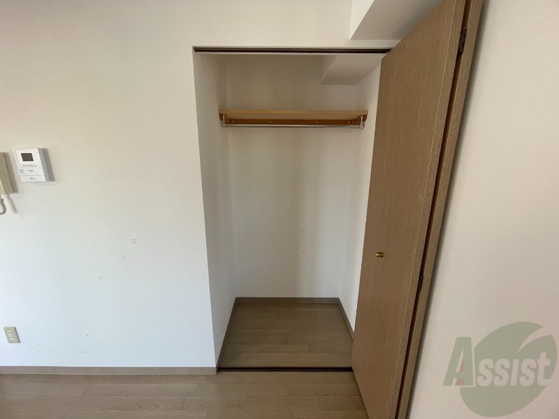 収納　クローゼットがありました。お洋服や荷物はここへ