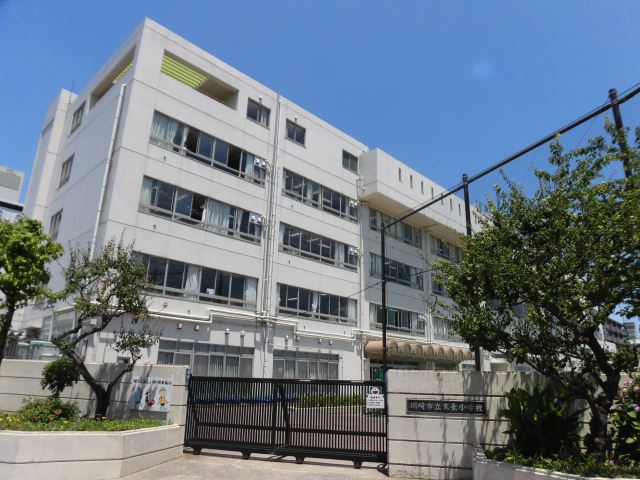小学校　市立末長小学校（小学校）まで390m