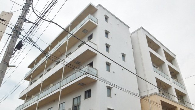 建物外観　デザイナーズマンションです