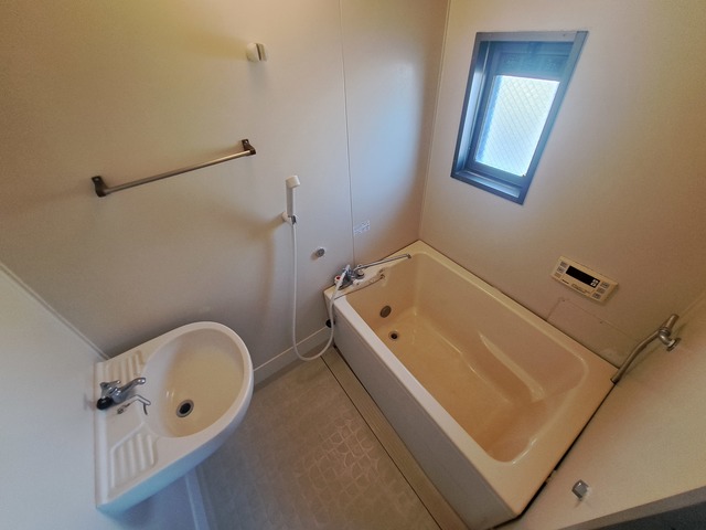 バス・シャワールーム　浴室