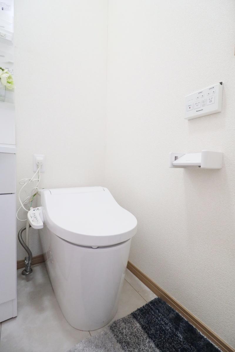 トイレ　清潔なトイレット