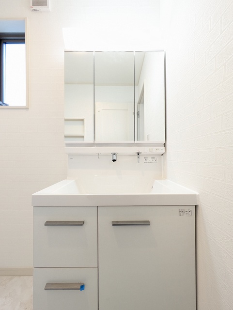 洗面設備　独立洗面台