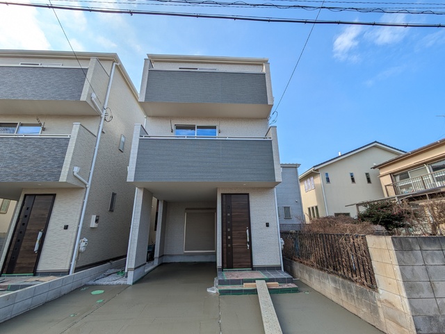 エントランス　★玄関前★