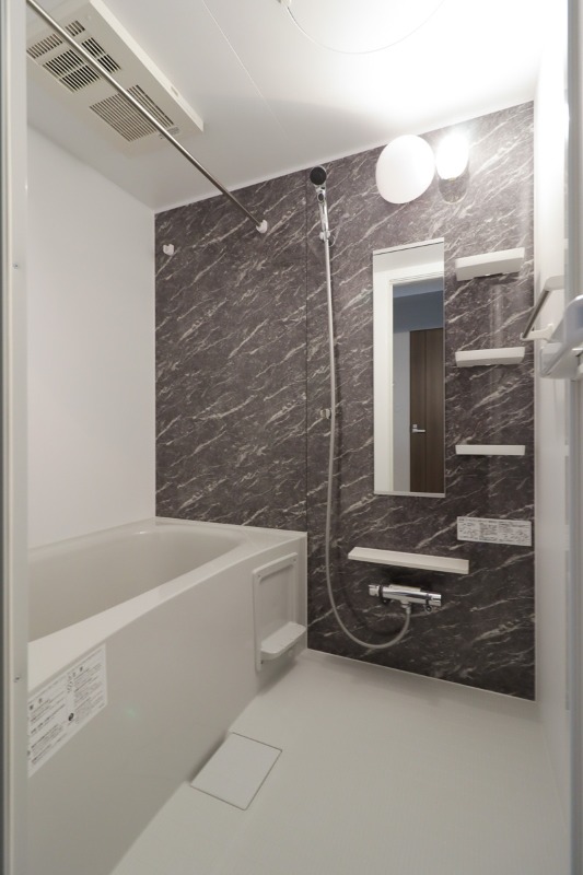 バス・シャワールーム　図面と現状に相違がある場合には現状を優先