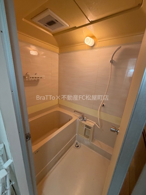 バス・シャワールーム　バス