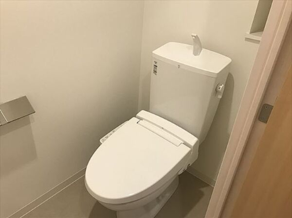 トイレ　参考写真