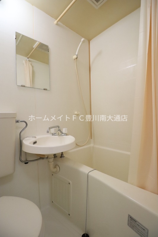 バス・シャワールーム　同型別部屋