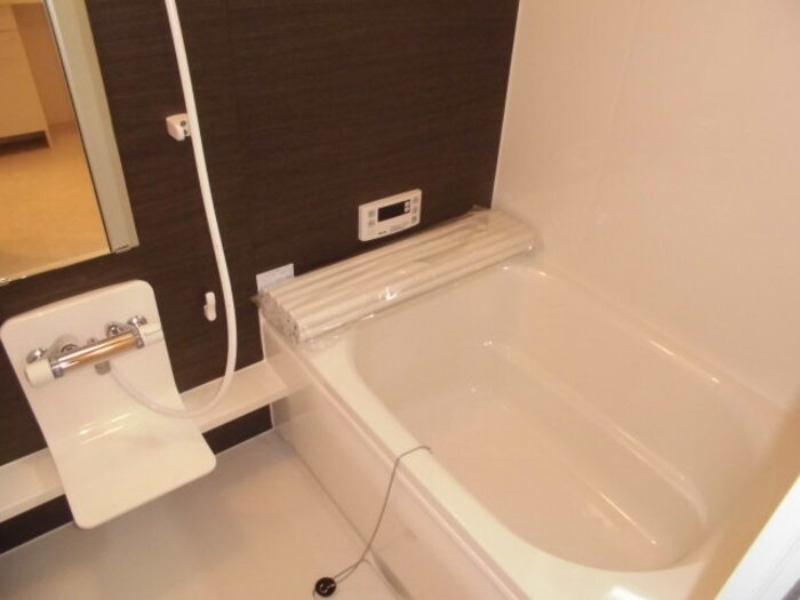 バス・シャワールーム　図面と現状に相違がある場合には現状を優先