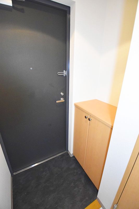 玄関　ルラシオン岡山奉還町