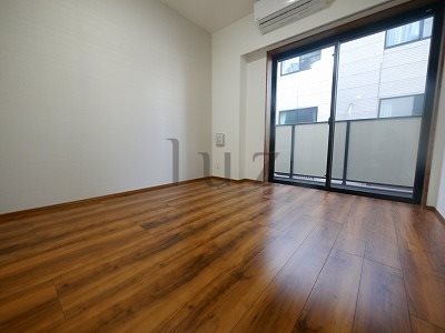 居室・リビング　綺麗なフローリングのお部屋です！