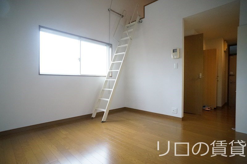 居室・リビング　別号室