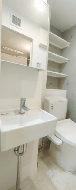 洗面設備　同仕様写真
