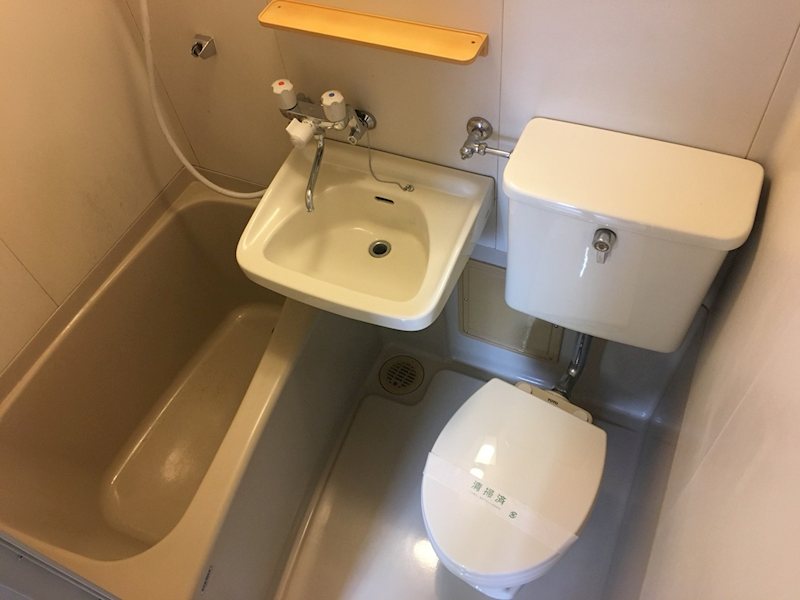 バス・シャワールーム