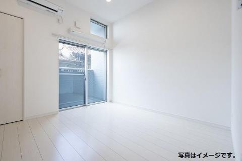 居室・リビング　室内