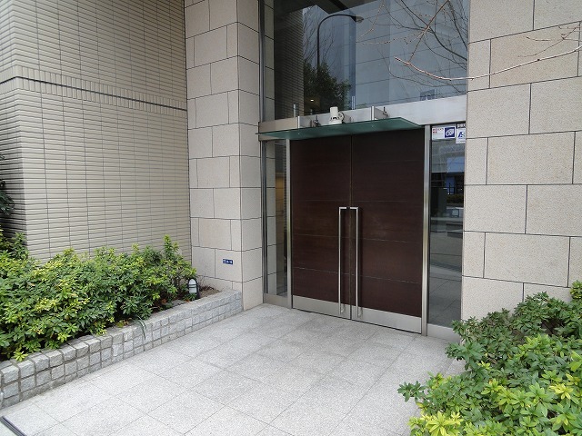エントランス　エントランス
