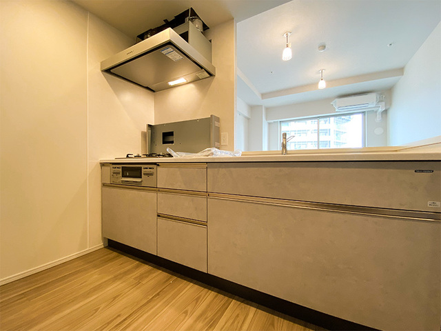 キッチン　※写真は同タイプ住戸です。