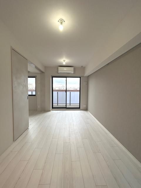 居室・リビング　同タイプ部屋　参考写真です