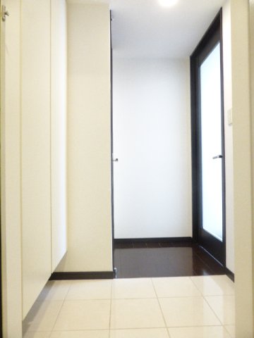 玄関　玄関※別部屋参考写真