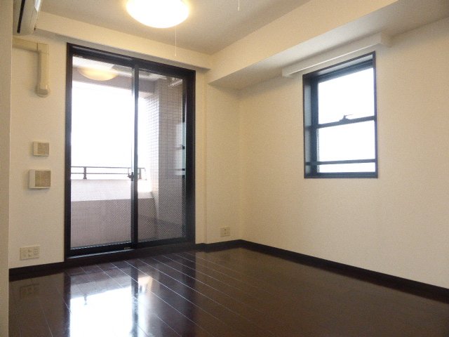 居室・リビング　居室※別部屋参考写真