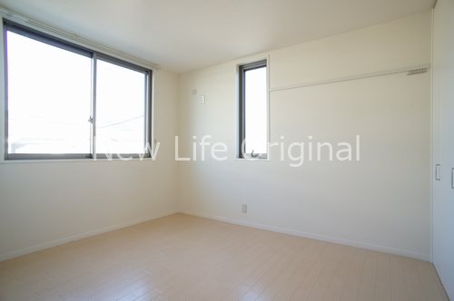 その他部屋・スペース　ベッドがゆったりと配置できる主寝室に最適な空間。