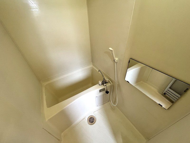 バス・シャワールーム　※掲載情報と物件の現況が異なる場合、現況を優先とする。