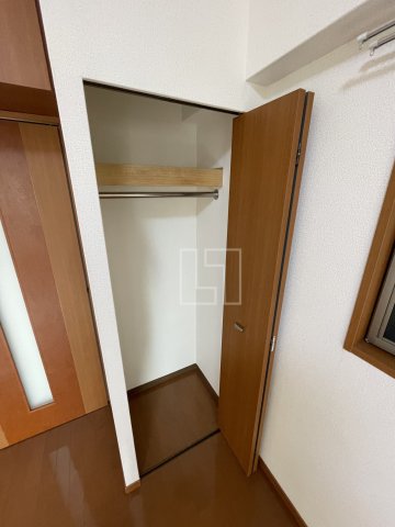 収納　エステムコート心斎橋EASTエリジオン　クローゼット