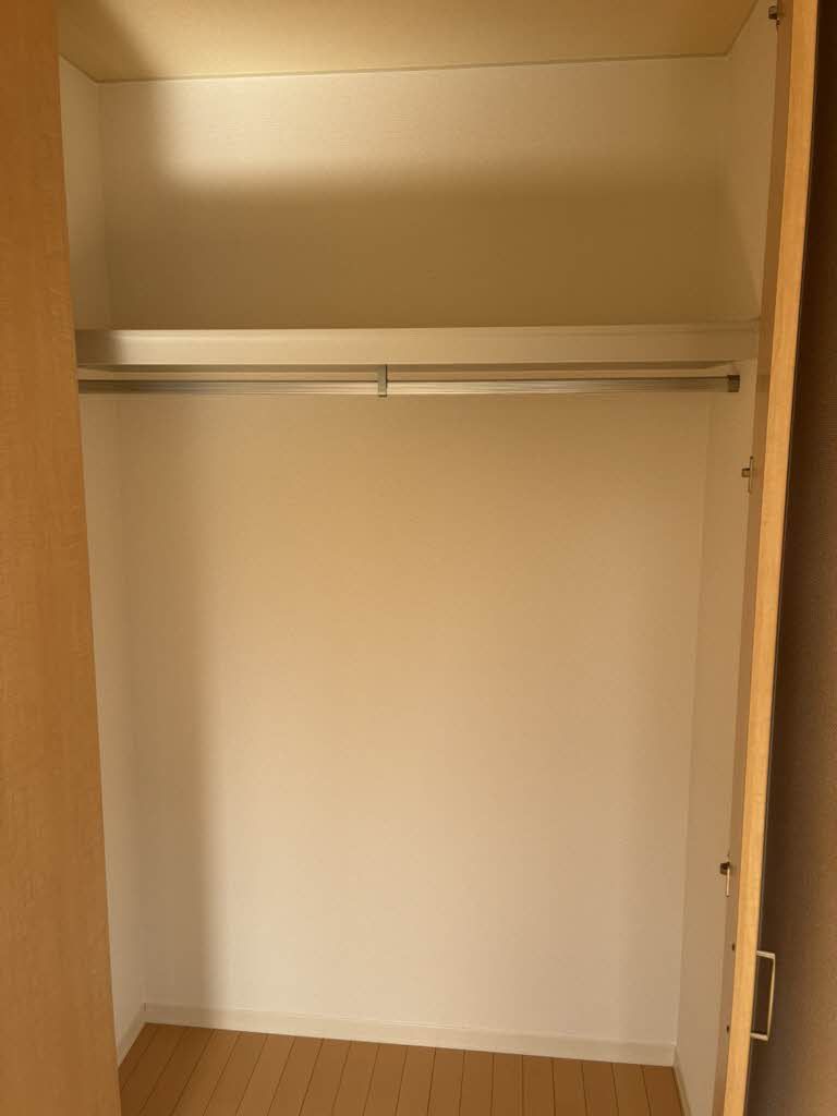 収納　洋室にある収納スペース。荷物の多い方に心強い味方です。