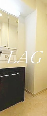 洗面設備　独立洗面台です。