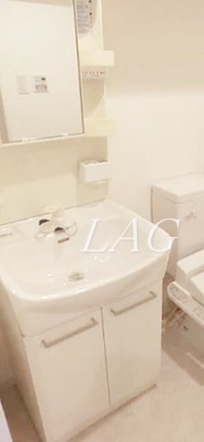 洗面設備　洗面台です。