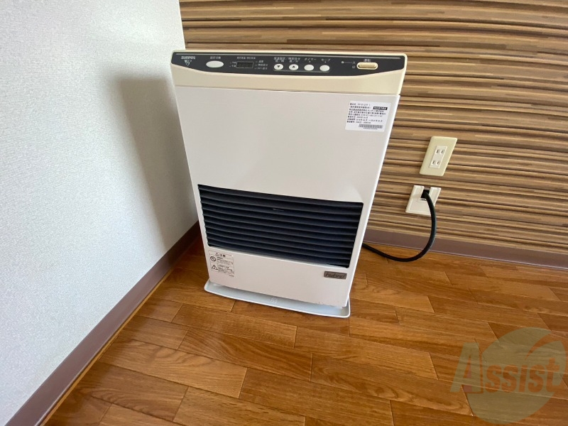 その他設備　灯油暖房です。札幌の寒い冬もこれで大丈夫！