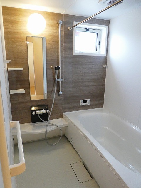 バス・シャワールーム　写真は203号室です（参考）