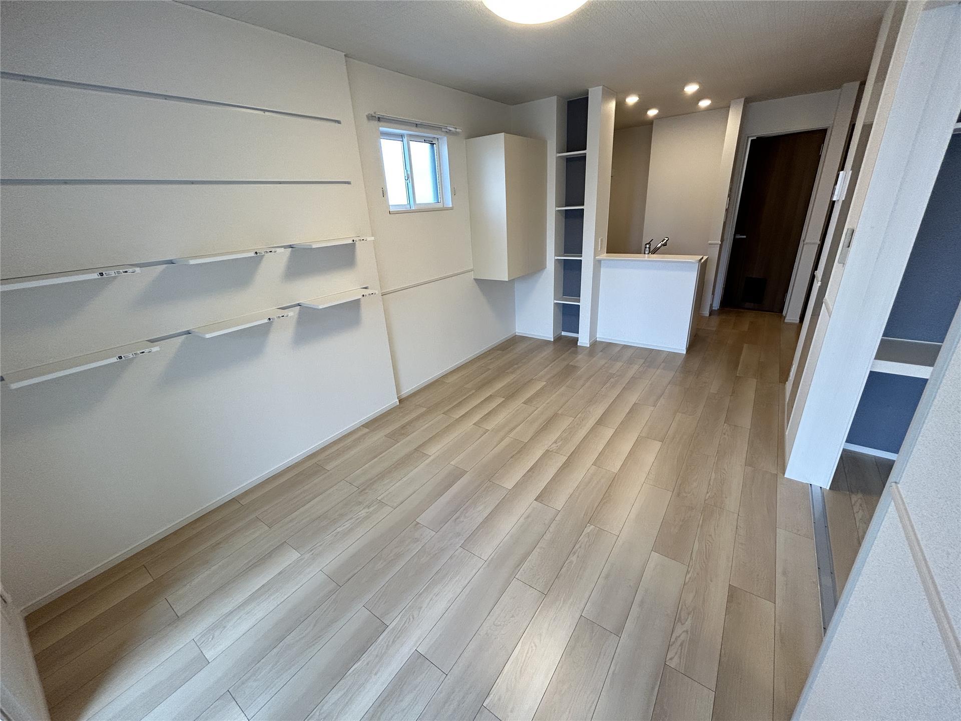 居室・リビング　リビング