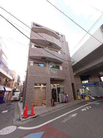 建物外観　レゴリス