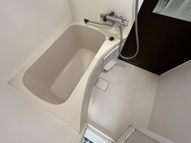 バス・シャワールーム　きれいなお風呂です