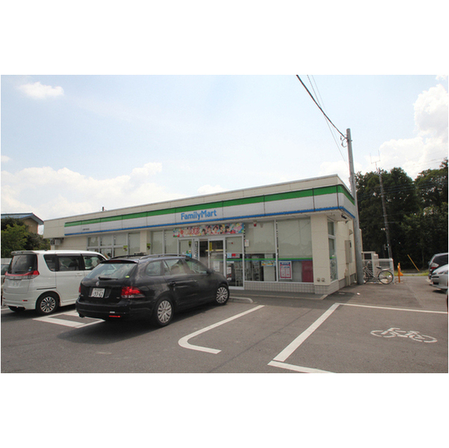 コンビニ　ファミリーマート阿見中央四丁目店（コンビニ）まで497m