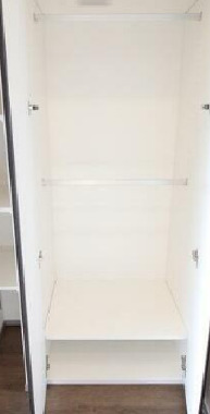 収納　ハンガーラック付きで楽々収納♪ ※同施工別部屋