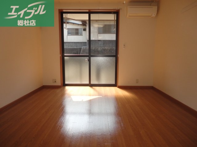 居室・リビング　洋室