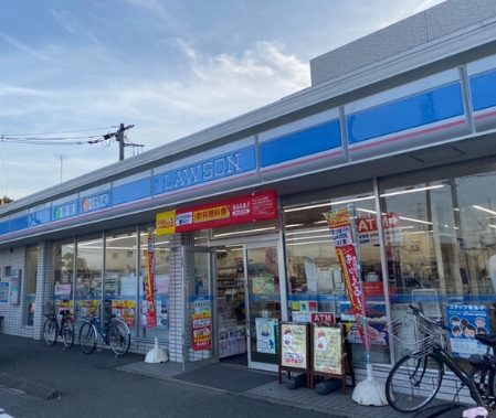 コンビニ　ローソン 足立一ツ家店（コンビニ）まで186m