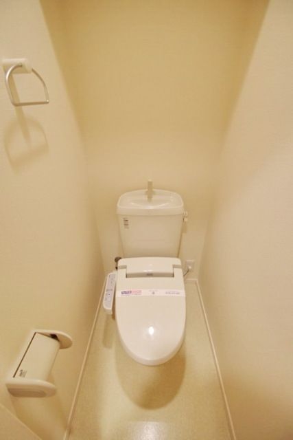 トイレ　別部屋参考写真