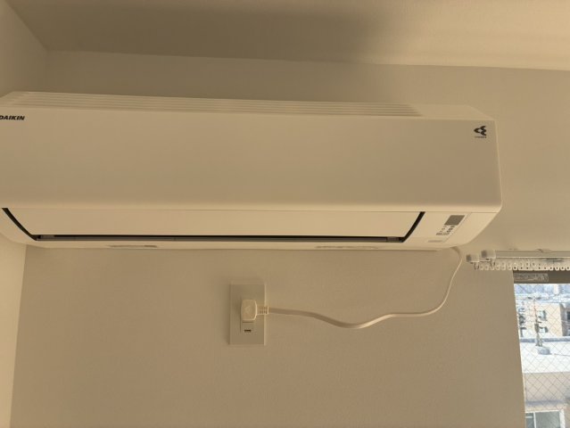 その他設備　リビングエアコン付き