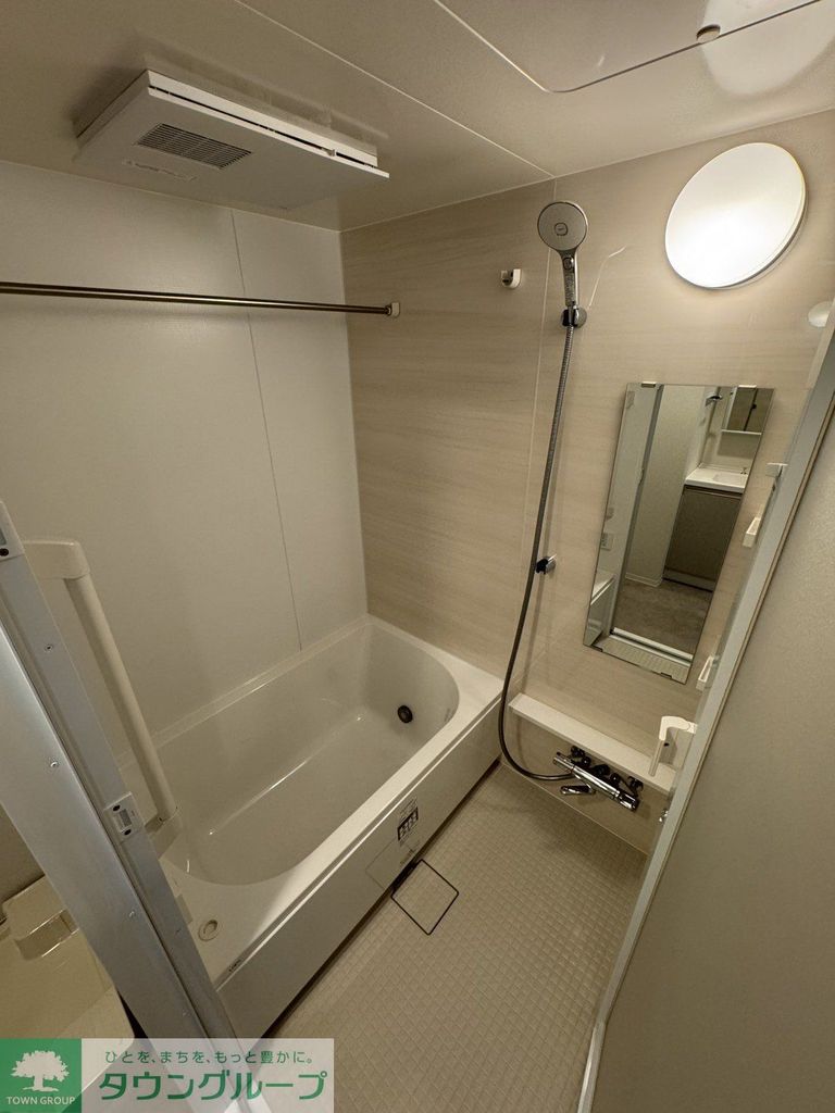 バス・シャワールーム　バス