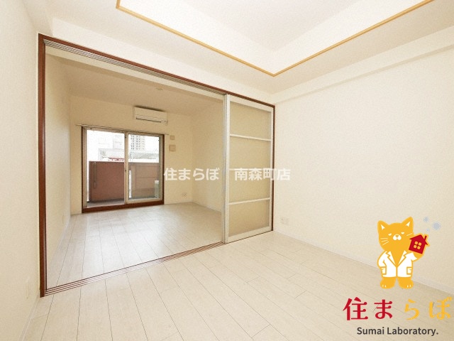 居室・リビング　暮らしの中心になる場所