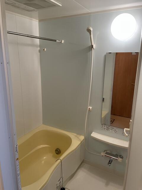 バス・シャワールーム　別部屋参考写真