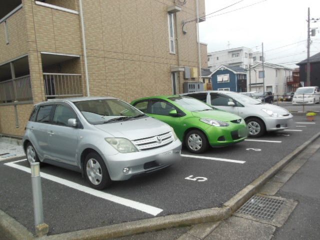駐車場　★敷地内の駐車場です★