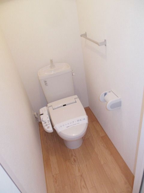 トイレ　★ウォシュレット付のトイレです★
