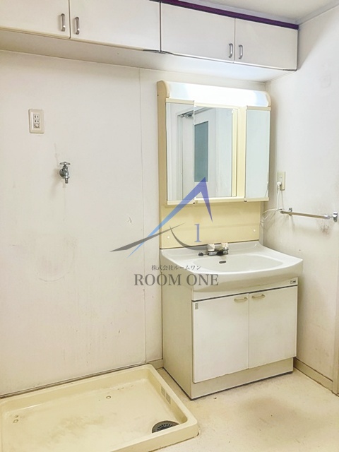洗面設備　洗面台です。