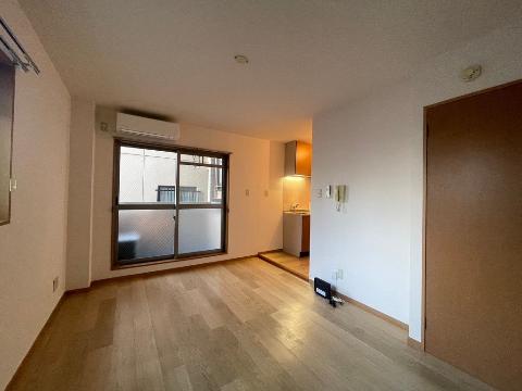 居室・リビング　洋室