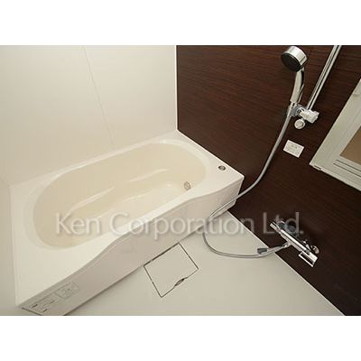 バス・シャワールーム　同タイプ10階のお部屋を撮影。仕様が異なることがあります。